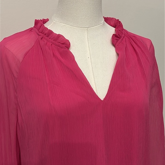 NWT Vince‎ Camuto Women’s Long Sleeve Tiered Romantic Flowy Barbiecore Dress Med - Picture 3 of 9